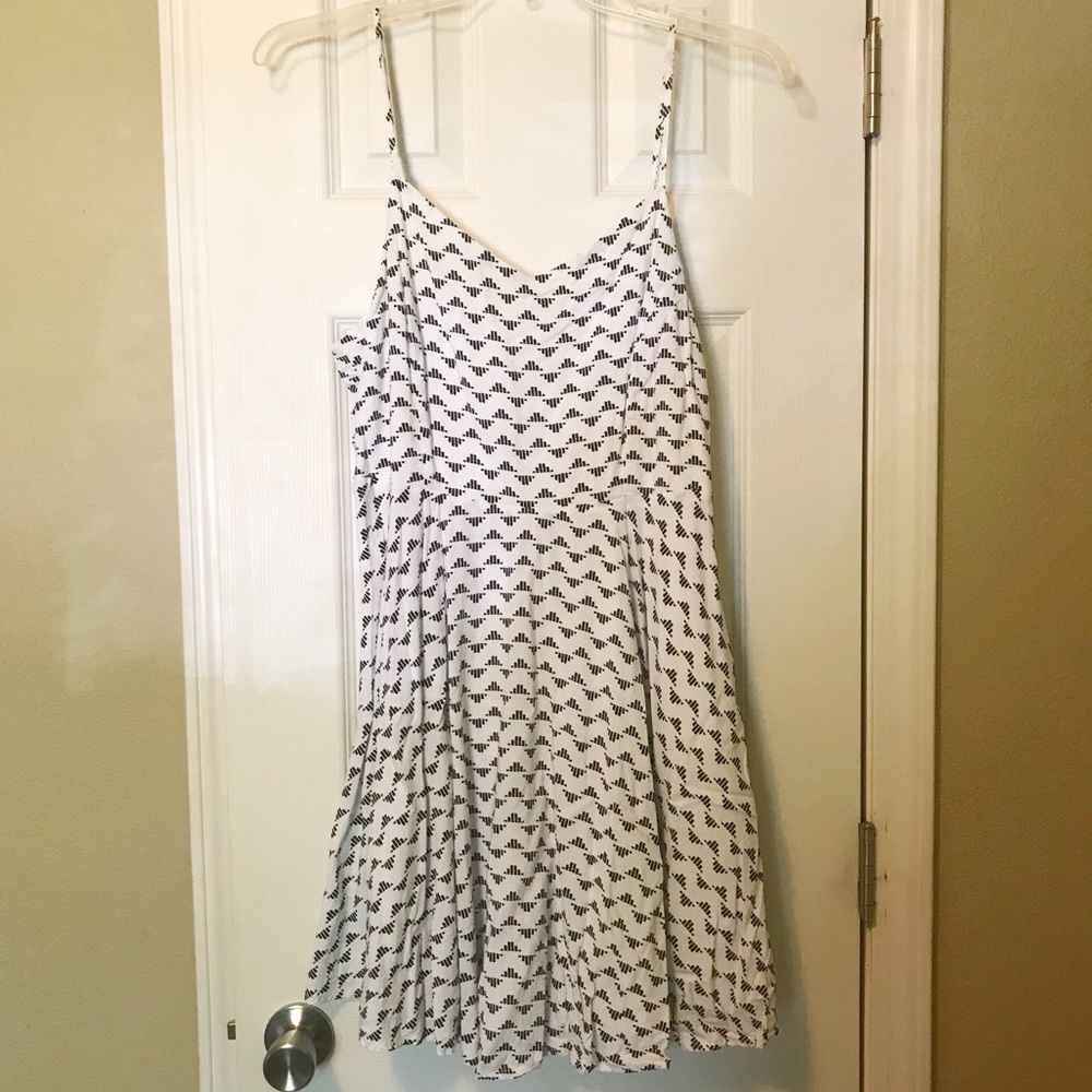 Old Navy fit & flare dress in black & white